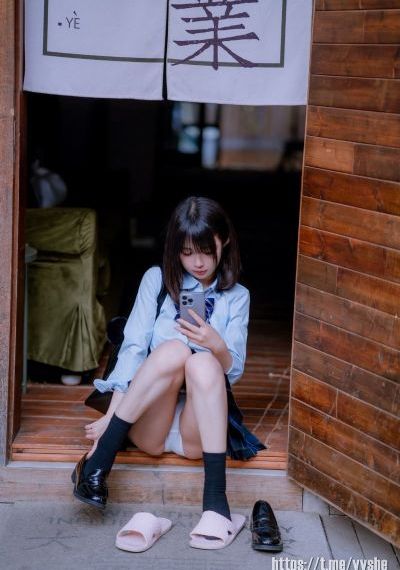 武侠人妻林诗音翘臀呻吟迎合_国产精品视频
