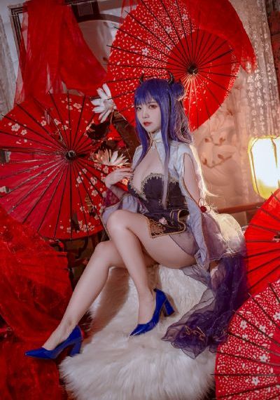 青青久久综合_720BD在线观看